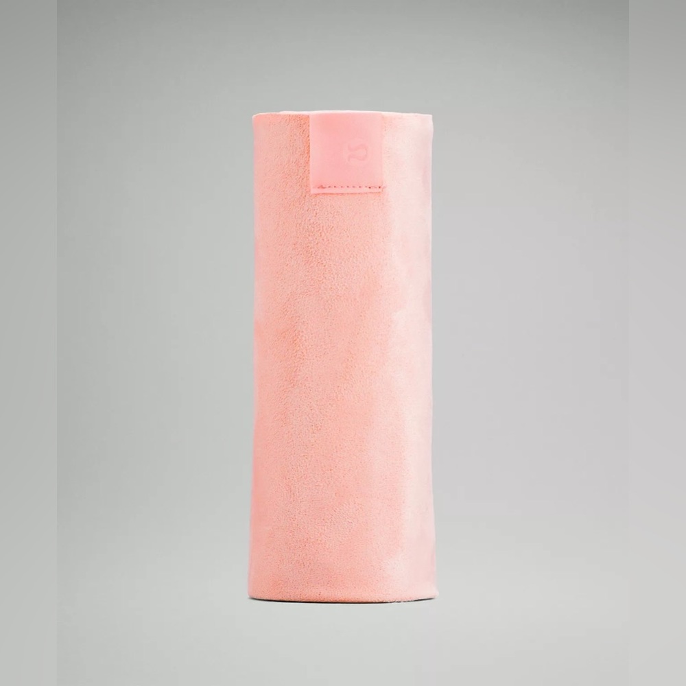 Lululemon The Towel Dew Pink
